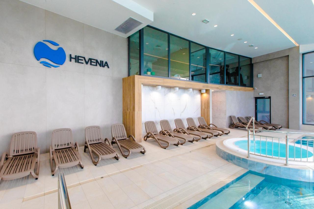 Resort Hevenia Rewal 1 Buitenkant foto